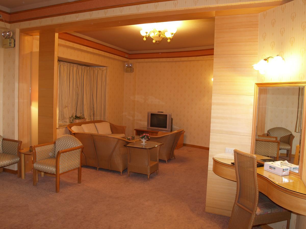Park Motel Цзяи Экстерьер фото